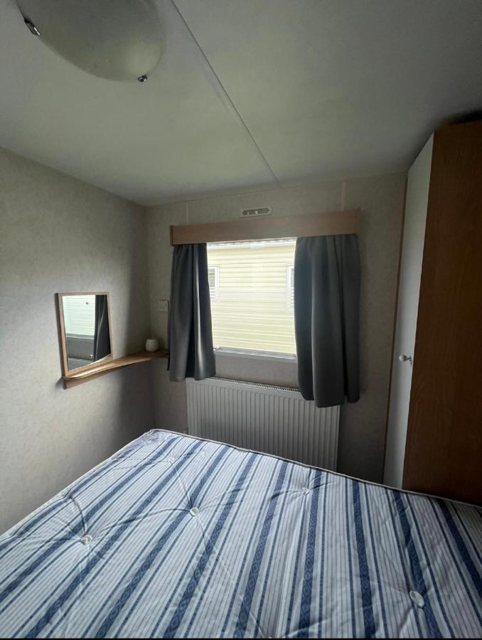 4 Berth Lido Beach Prestatyn Exterior photo